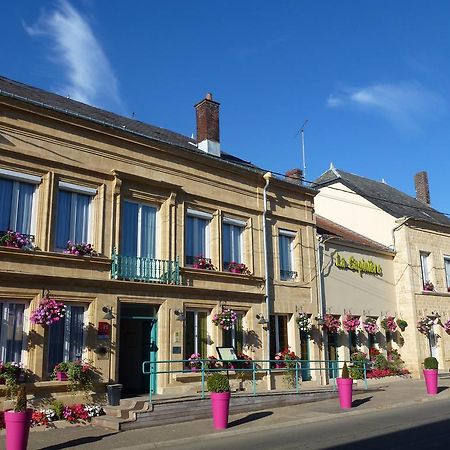 Logis La Sapiniere Hotel Remilly-Aillicourt Exterior photo